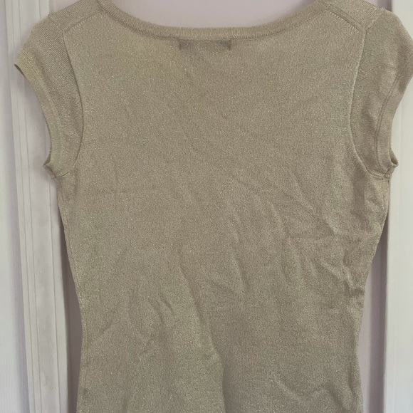 BANANA REPUBLIC gold top with shimmer. M. Excellent used condition - Picture 3 of 6